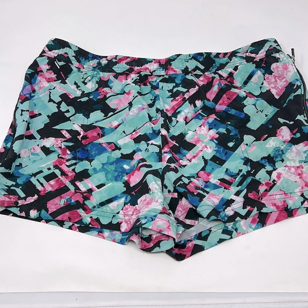 Fabletics Black Blue Pink Athletic Running Shorts Size Large Excellent Condition